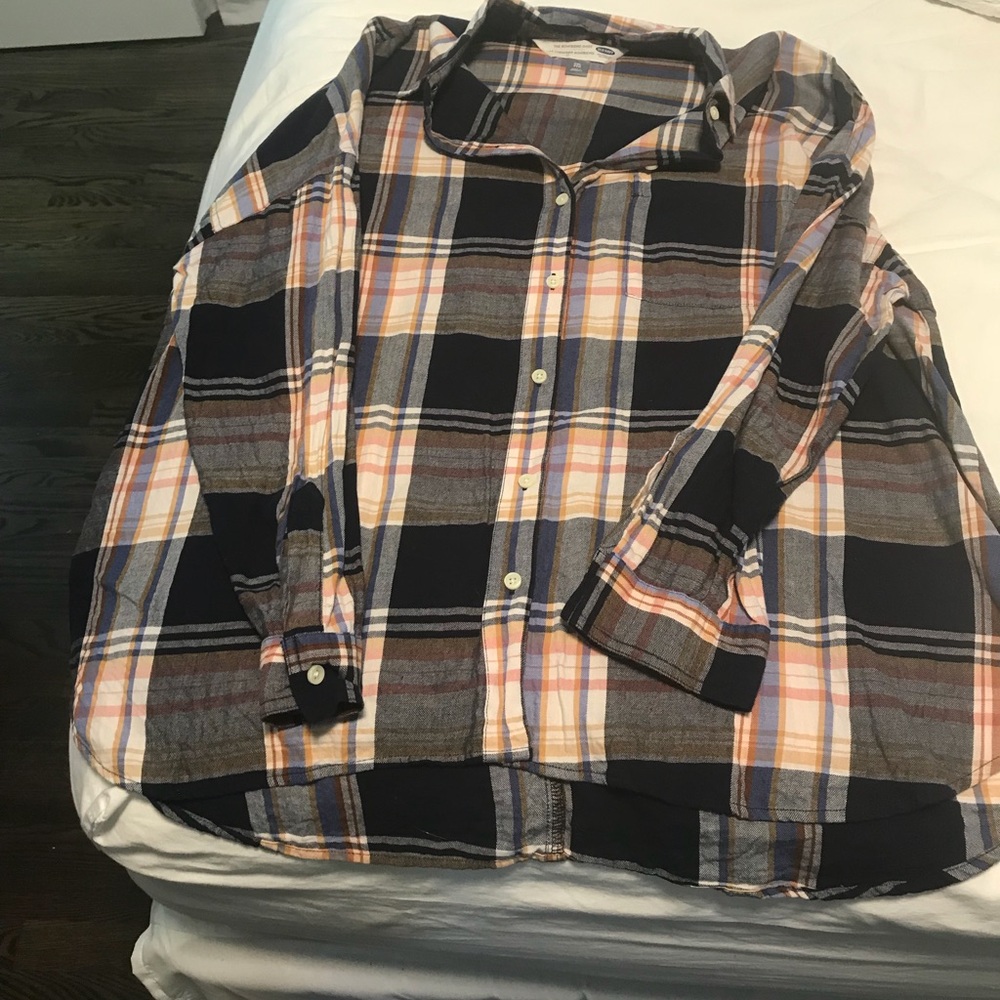 Old navy boyfriend hi-lo plaid flannel